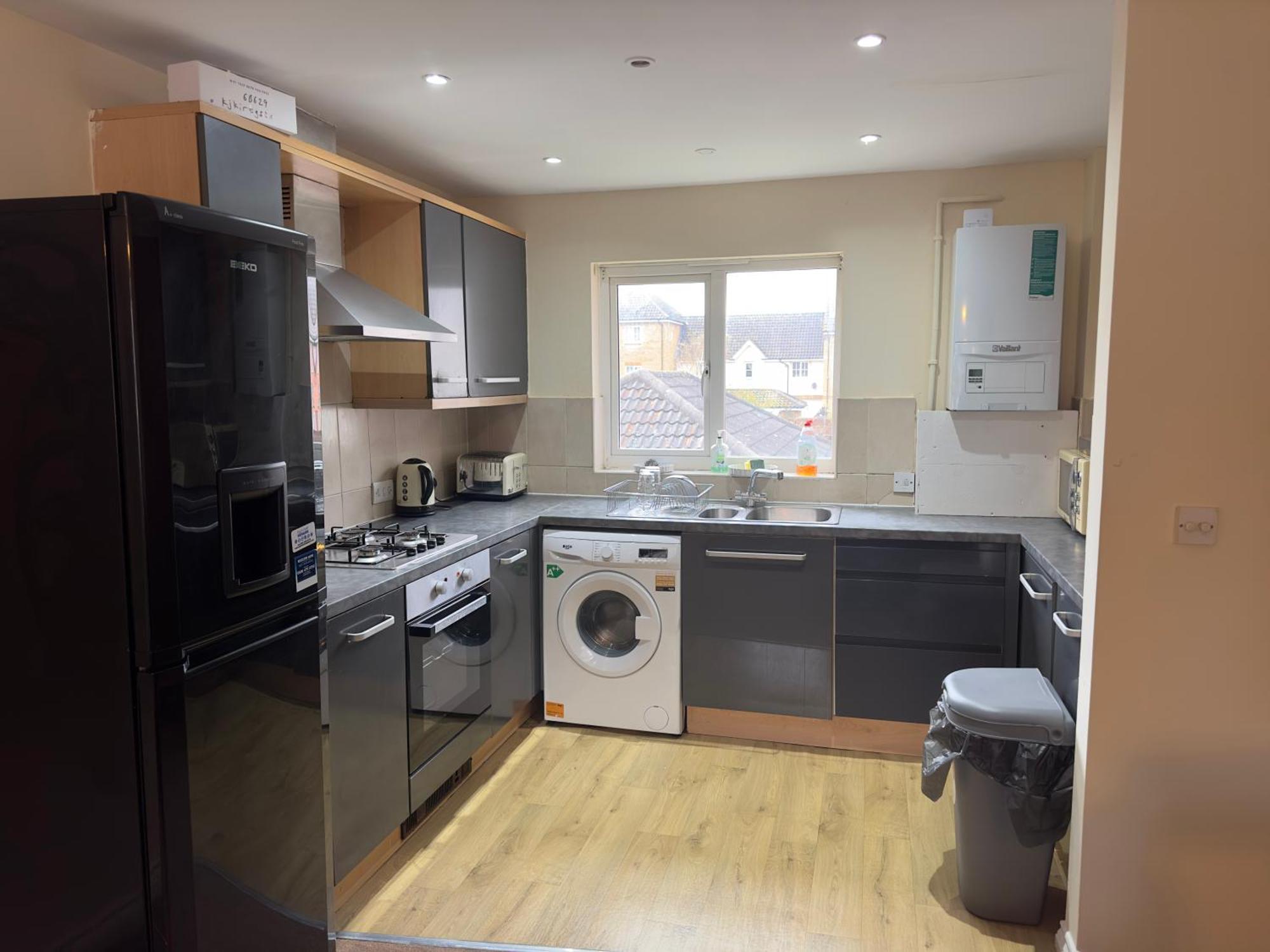 Lovely 2 Bedroom Family Holiday Home Thamesmead  Exterior foto