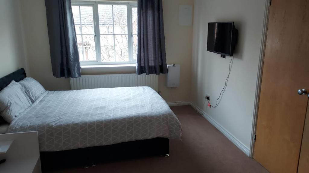 Lovely 2 Bedroom Family Holiday Home Thamesmead  Exterior foto